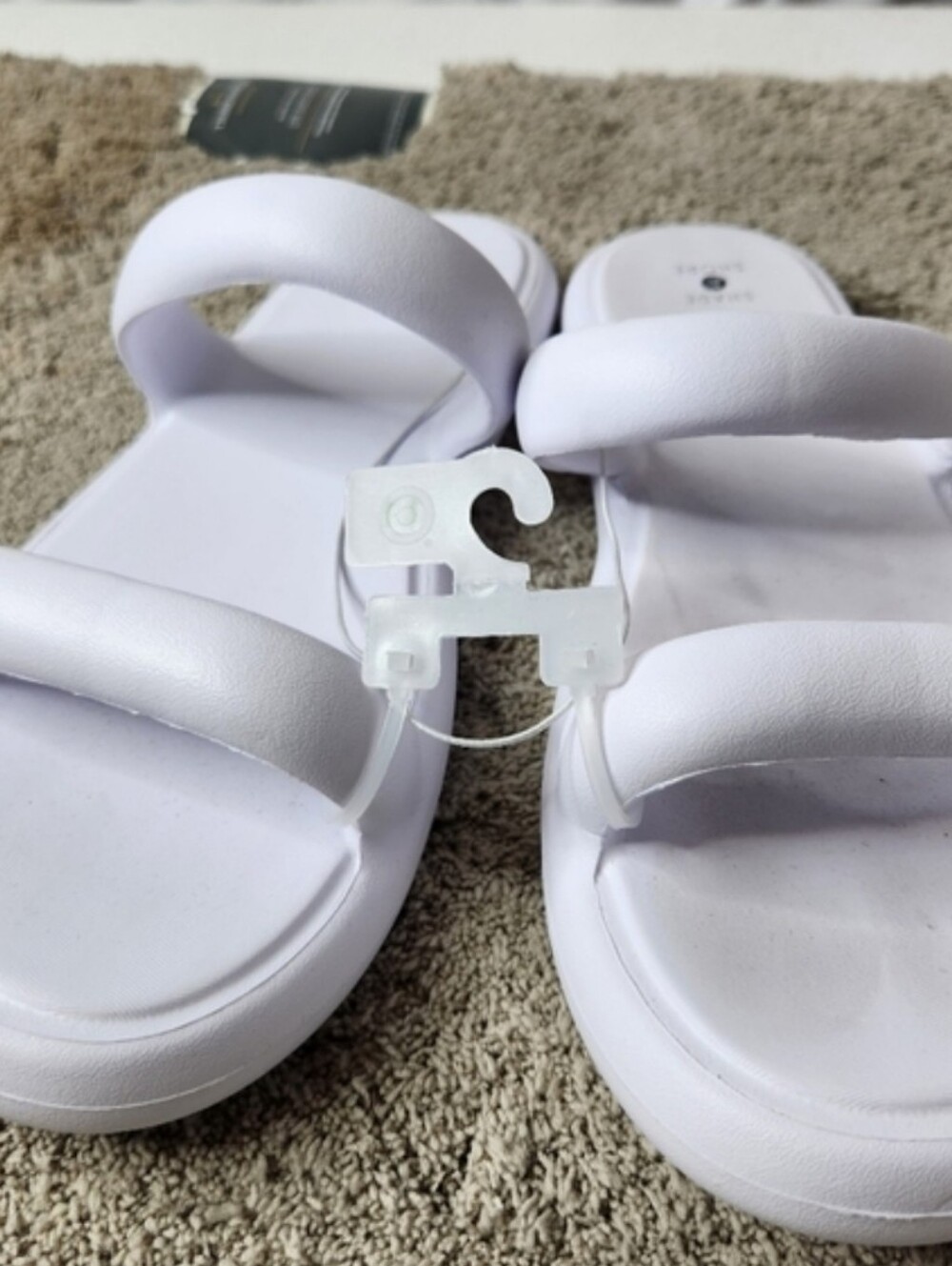 Shade & Shore Sandals Size 11 White